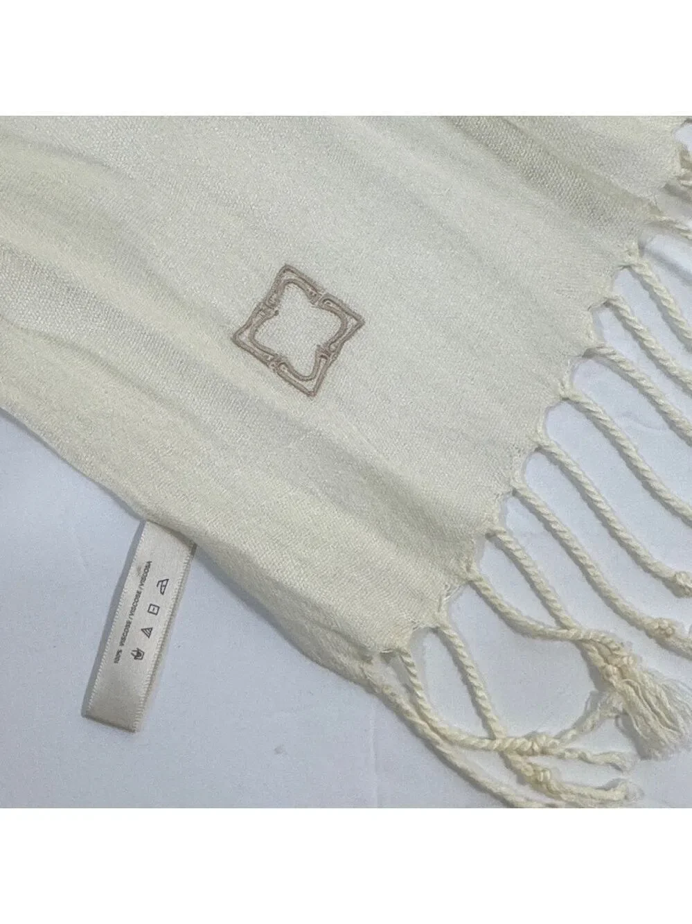 Liz Claiborne Cream Fringe Scarf